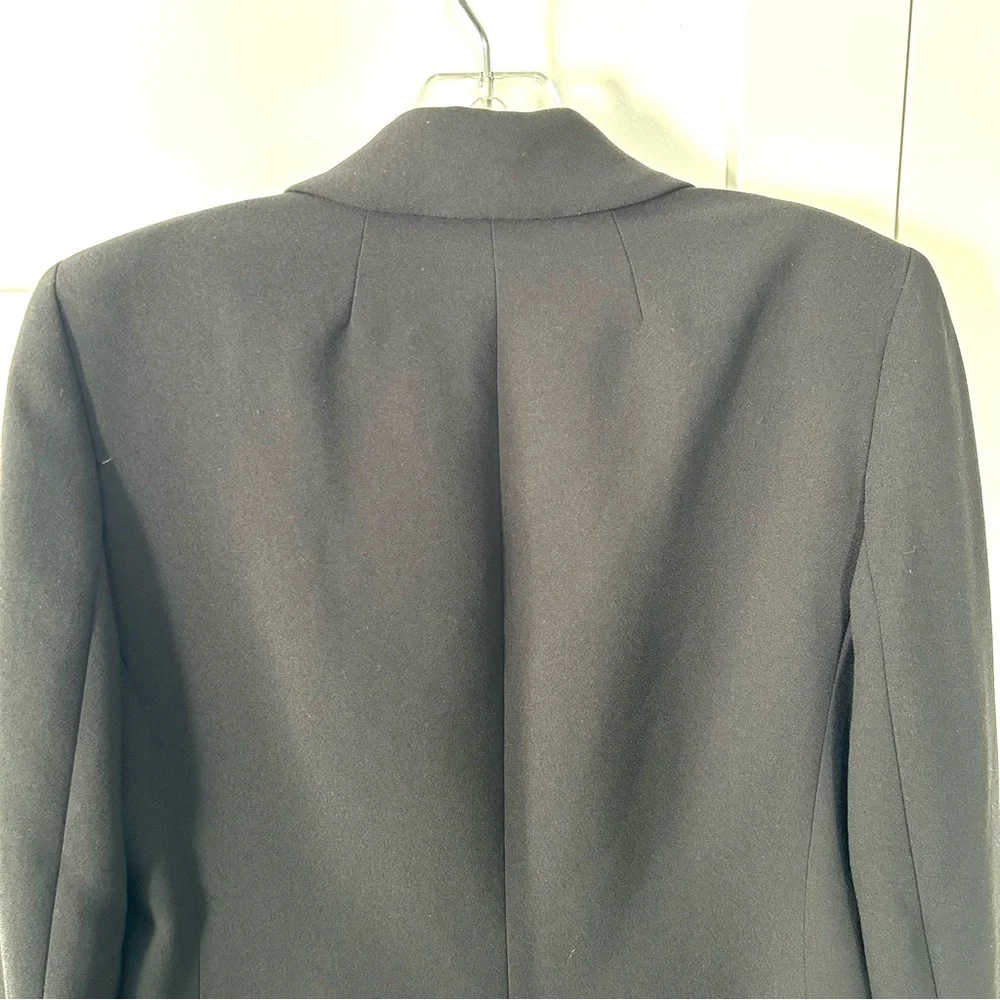 J. Crew Women's Black City Crepe Willa Blazer‎ in Size 2